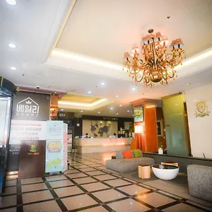 Hotel Noblesse **
