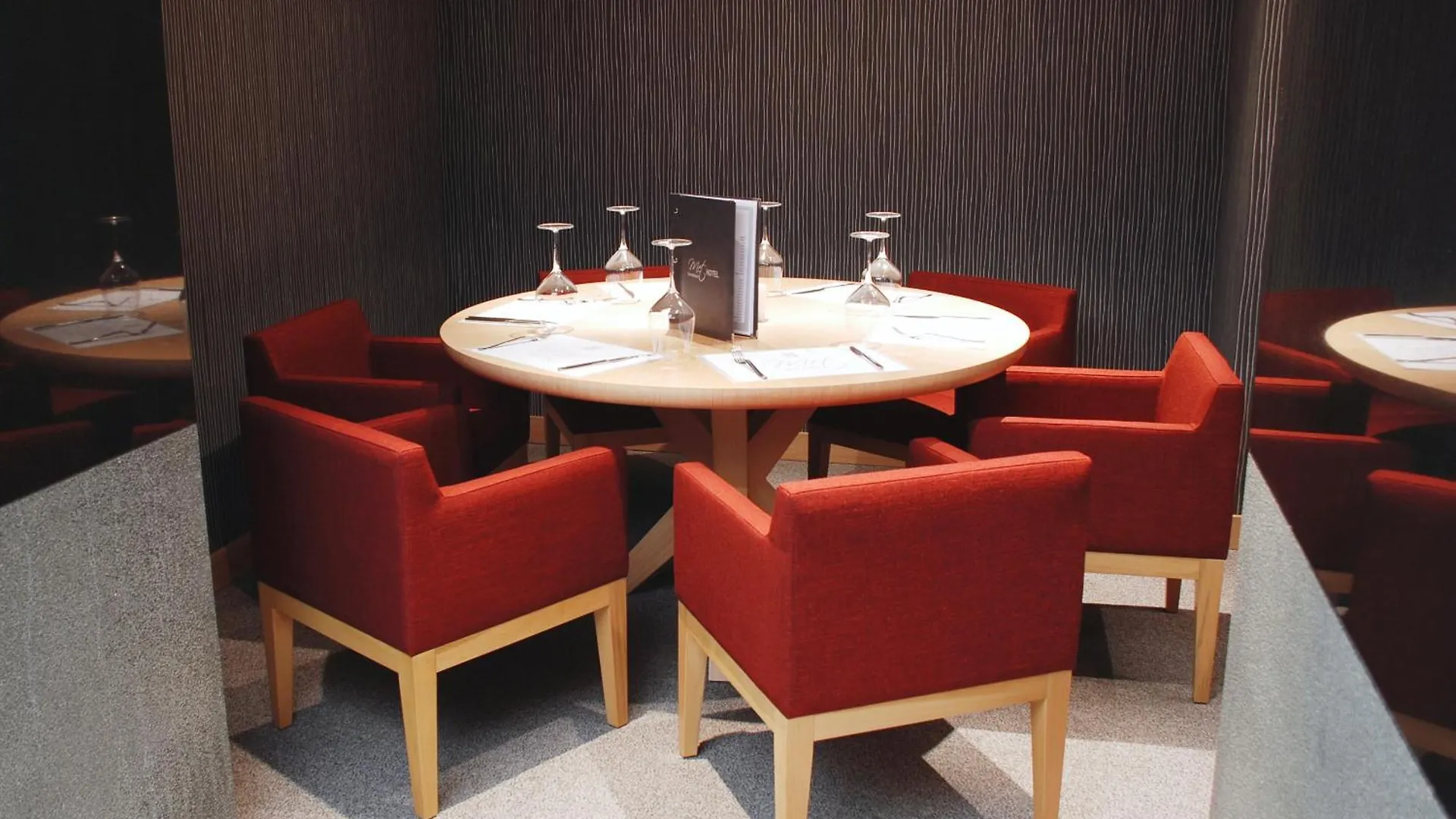 Met Hotel Izmir 4*,