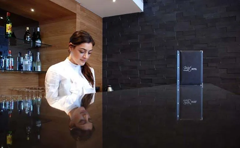 Met Hotel Izmir 4*,